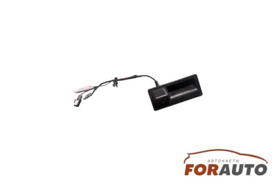 Камера за задно виждане с бутон/дръжка заден капак VW - 5N0827335C